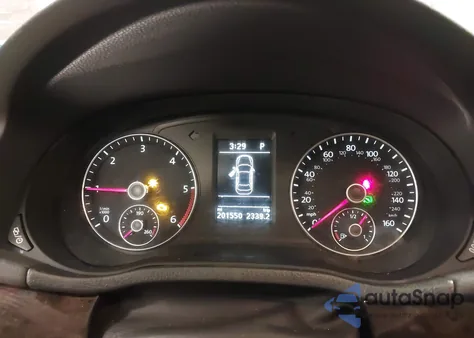 2015 Volkswagen Passat 2.0L Tdi Sel Premium from USA, damaged, VIN 1VWCV7A33FC046734